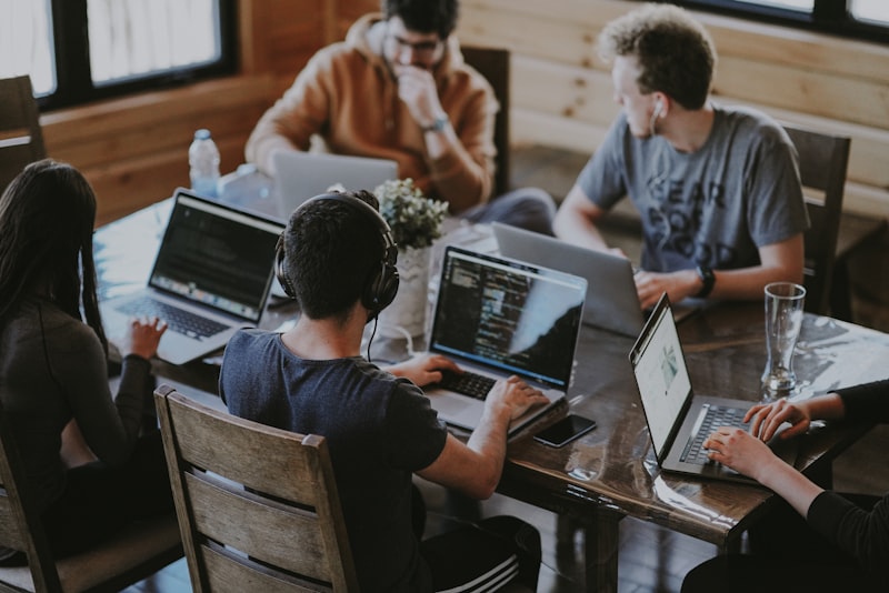 IT business team working in office